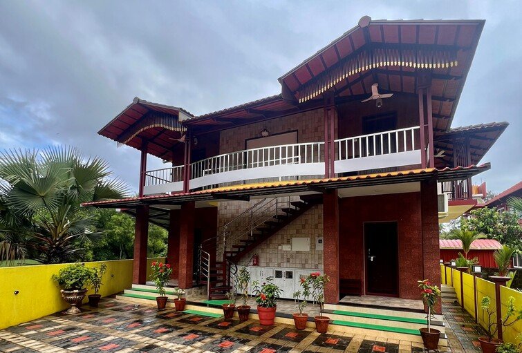 Beach HomeStay